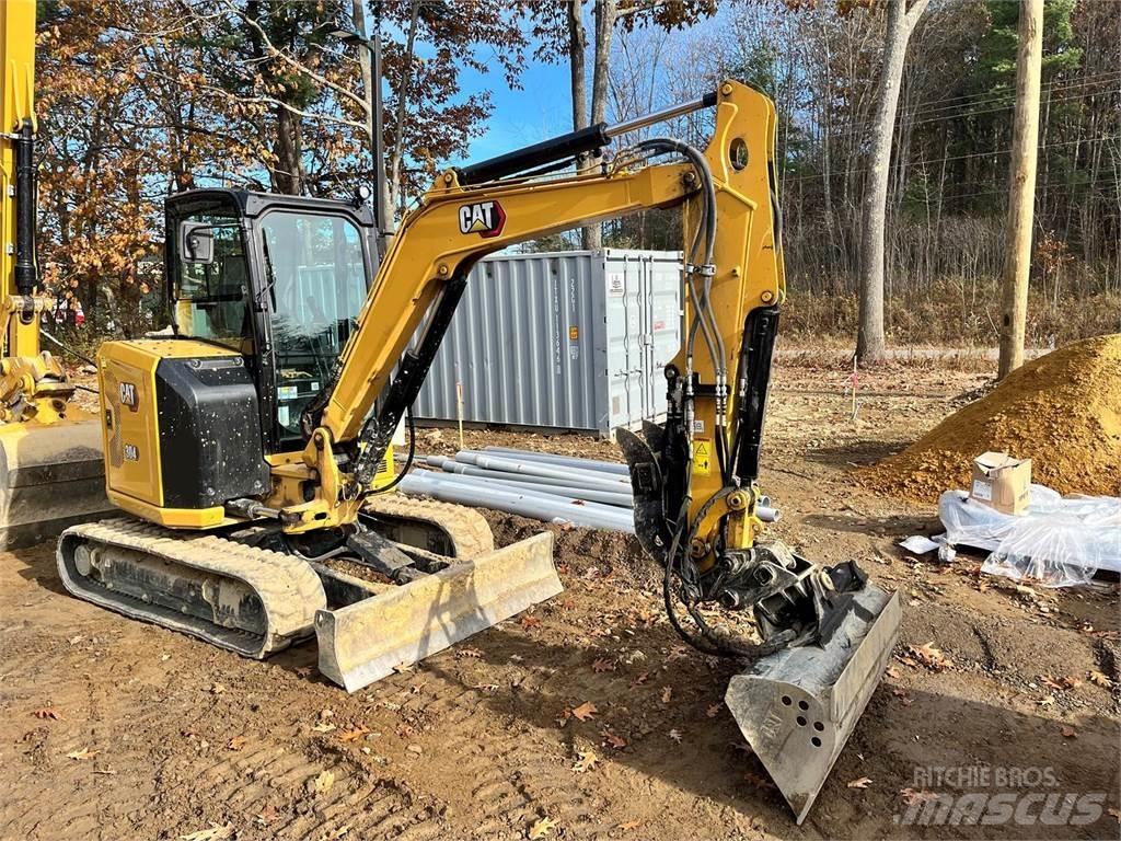 CAT 304 Vikšriniai ekskavatoriai