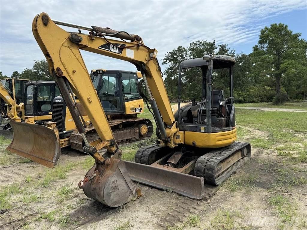CAT 304CR Mini ekskavatoriai < 7 t