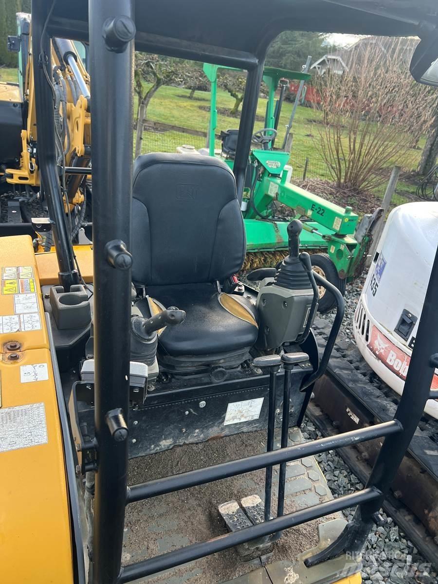 CAT 305 Mini ekskavatoriai < 7 t