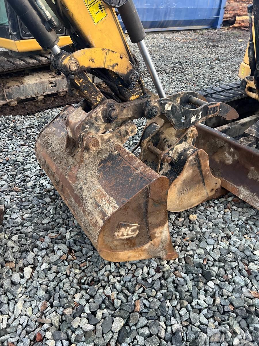 CAT 305 Mini ekskavatoriai < 7 t