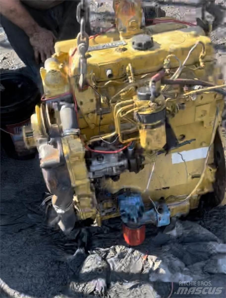 CAT 3054 Varikliai