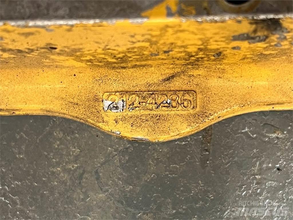 CAT 3126 Transportas - Kita