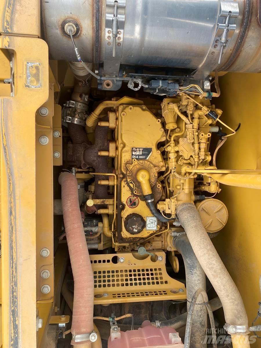 CAT 312E Vikšriniai ekskavatoriai