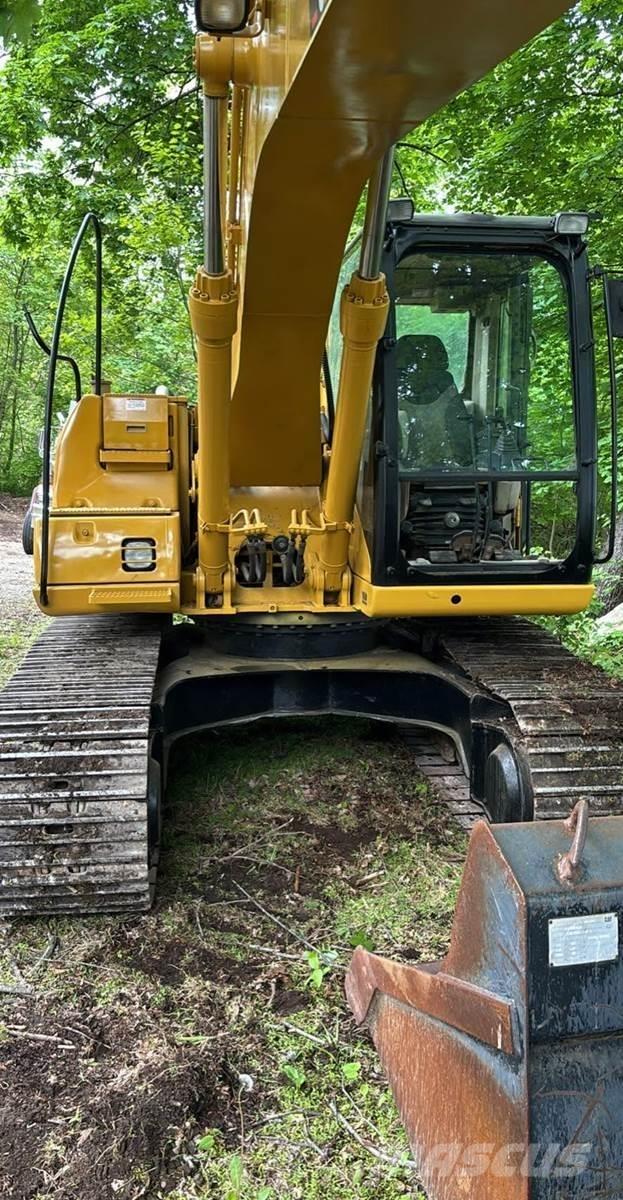 CAT 315CL Vikšriniai ekskavatoriai