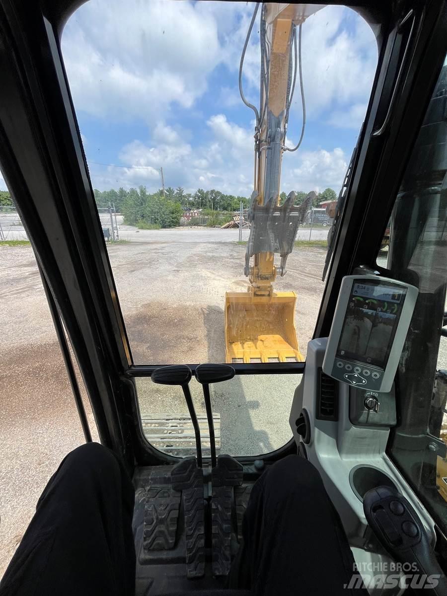 CAT 315FL Vikšriniai ekskavatoriai