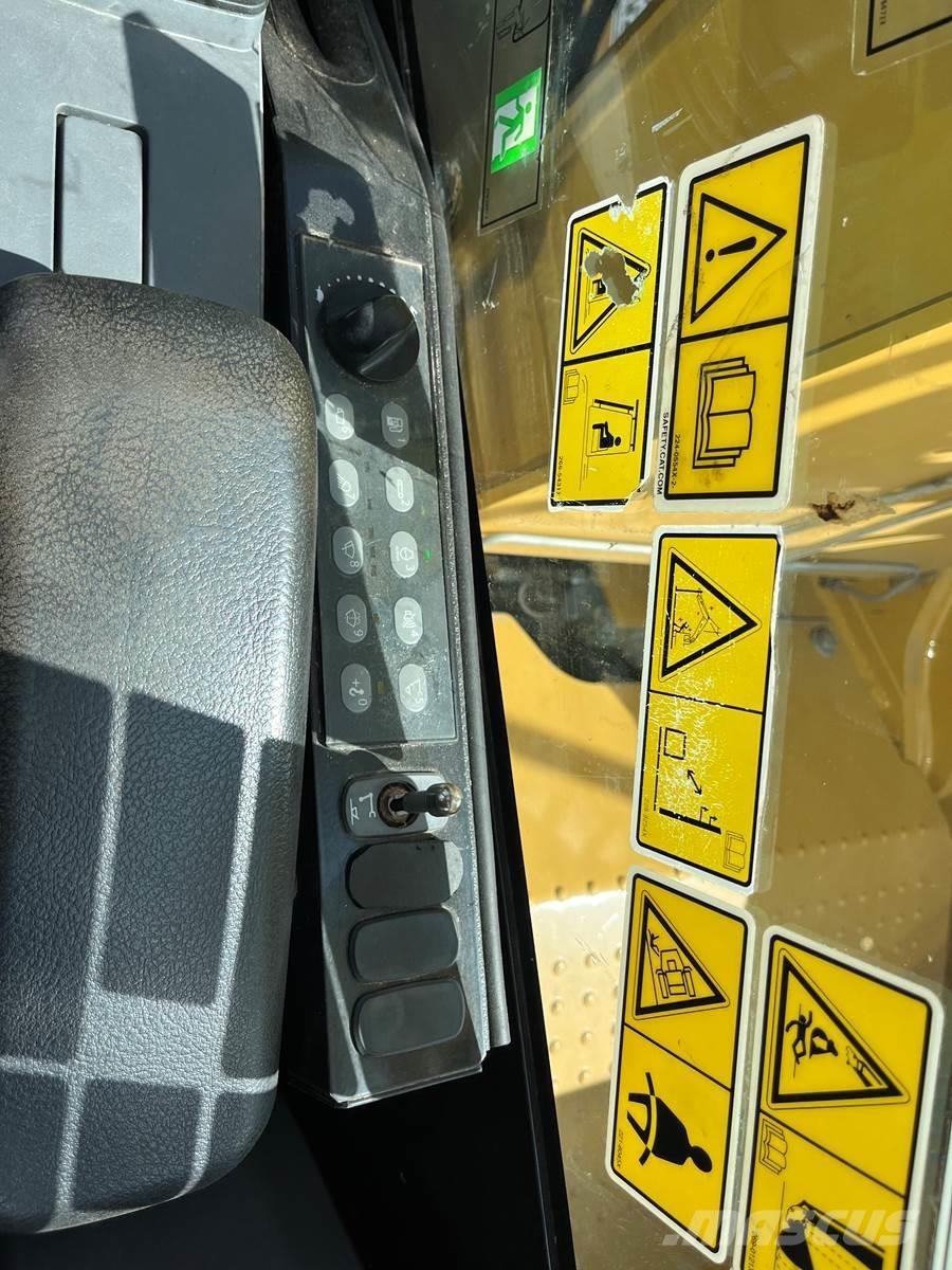 CAT 315FL Vikšriniai ekskavatoriai