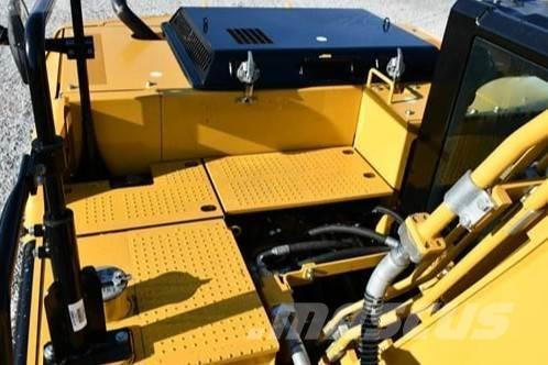 CAT 316FL Vikšriniai ekskavatoriai