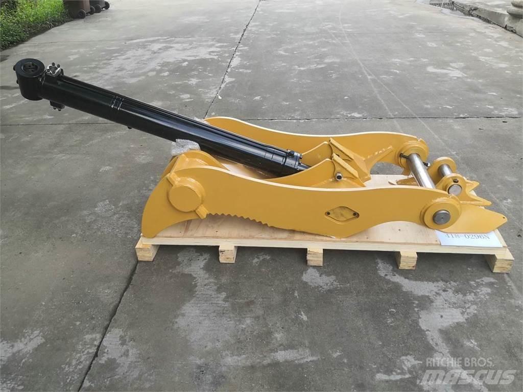 CAT 320 Vikšriniai ekskavatoriai