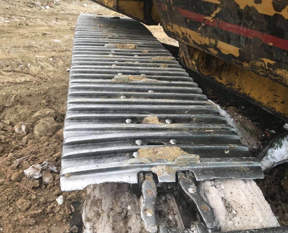 CAT 320B Vikšriniai ekskavatoriai
