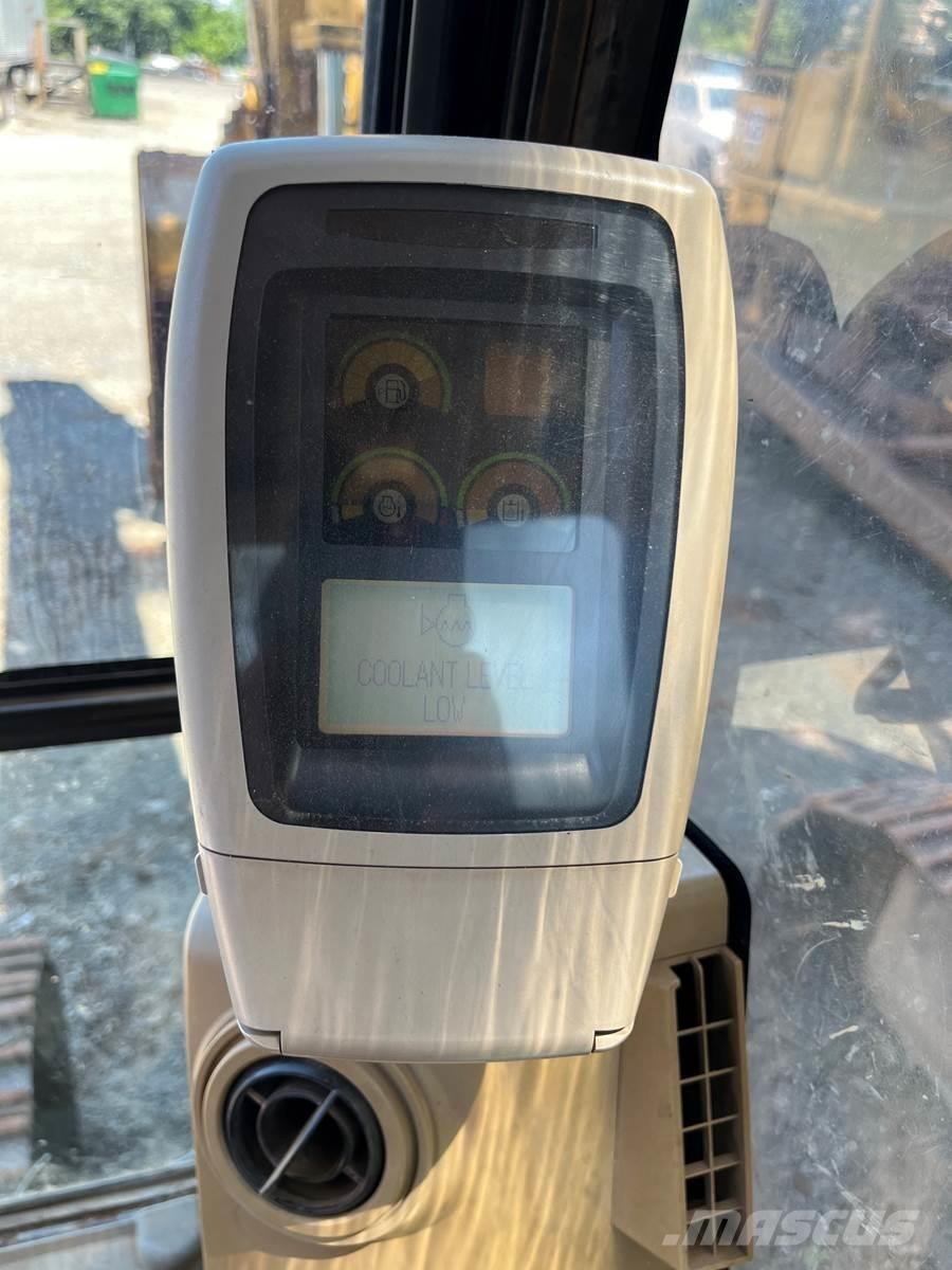 CAT 320CL Vikšriniai ekskavatoriai