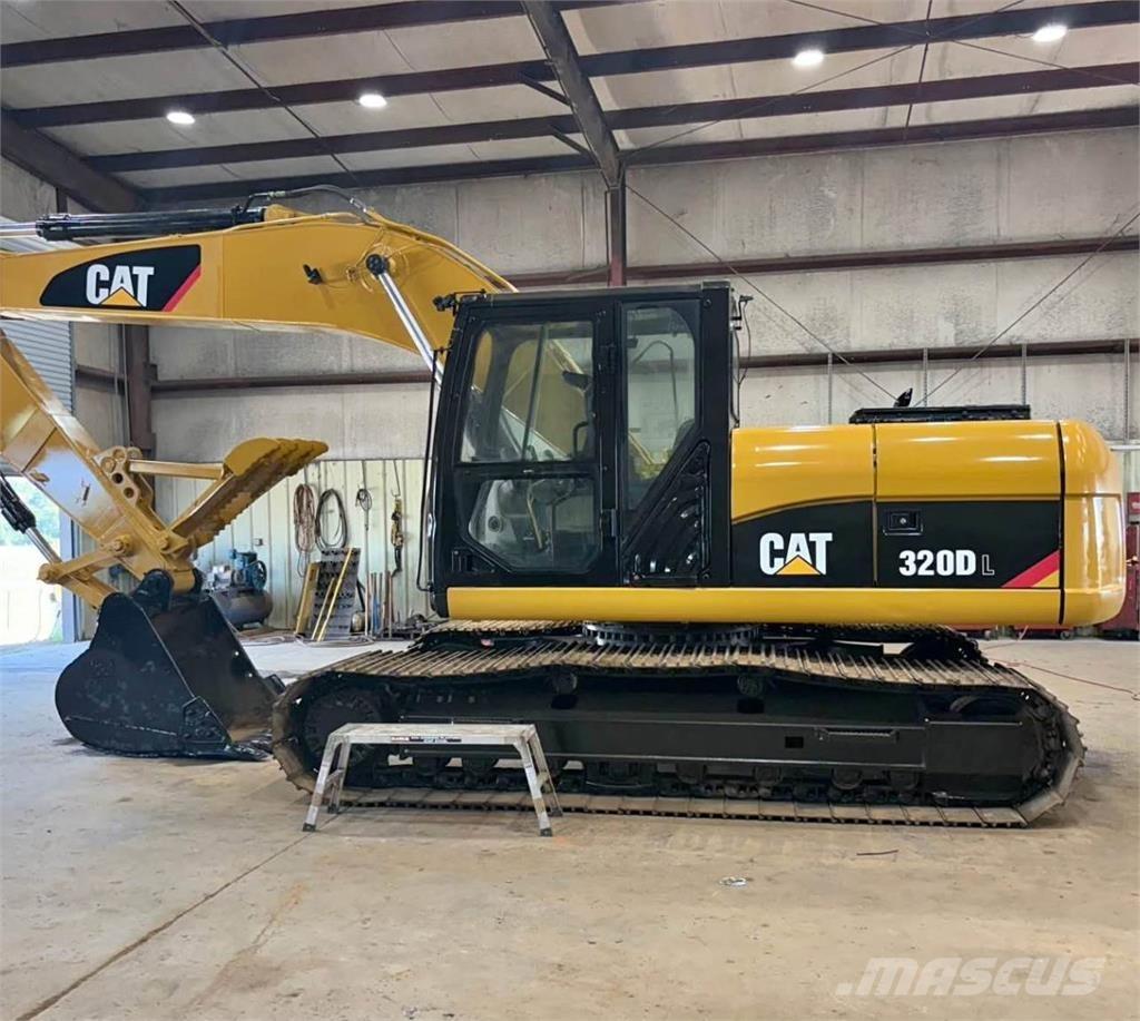 CAT 320DL Vikšriniai ekskavatoriai