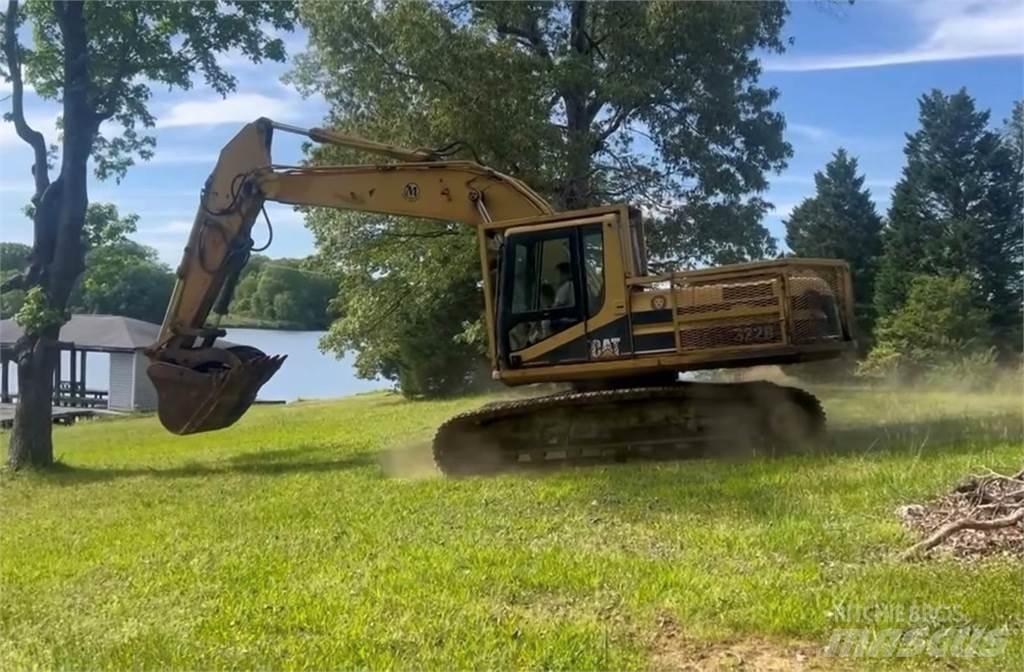 CAT 322BL Vikšriniai ekskavatoriai