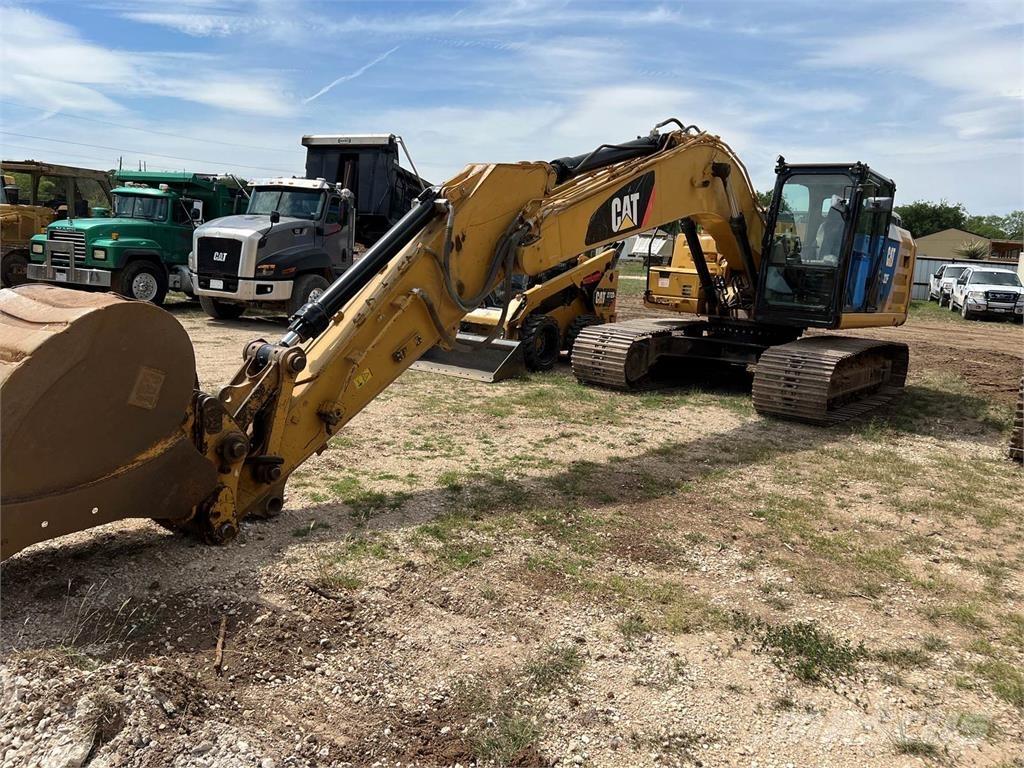 CAT 323FL Vikšriniai ekskavatoriai