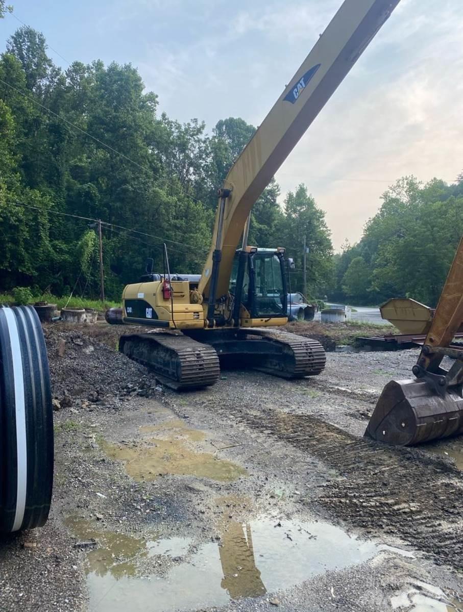 CAT 324DL Aukštuminiai ekskavatoriai