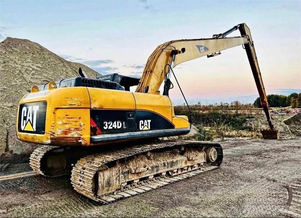CAT 324DL Vikšriniai ekskavatoriai