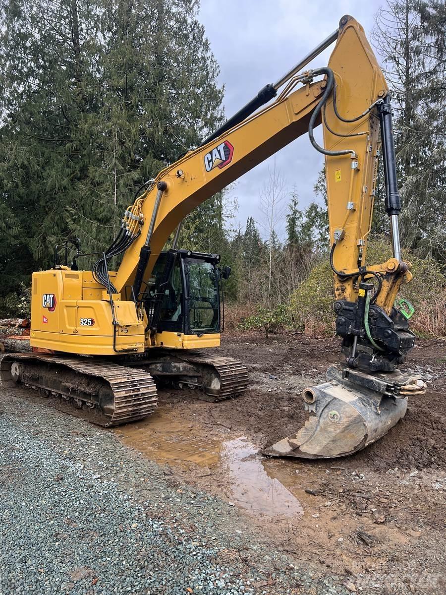 CAT 325 Vikšriniai ekskavatoriai