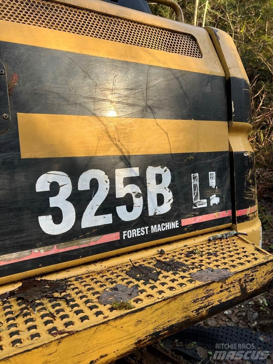 CAT 325BL Strėliniai krautuvai