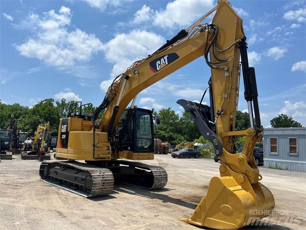 CAT 325FL Vikšriniai ekskavatoriai