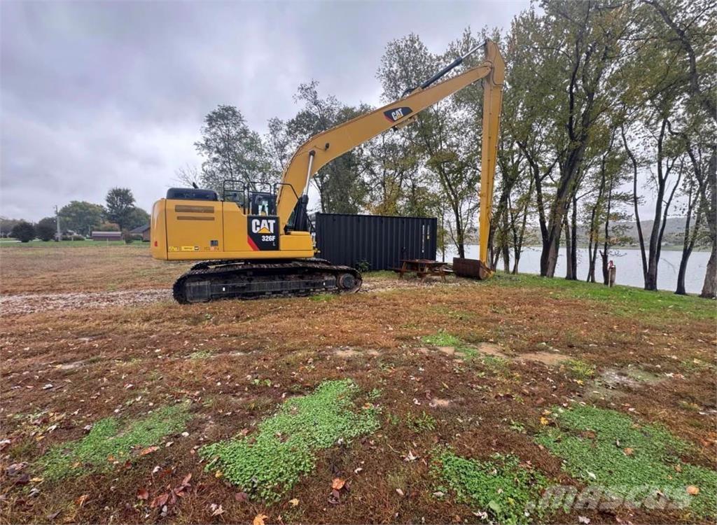 CAT 326F Aukštuminiai ekskavatoriai