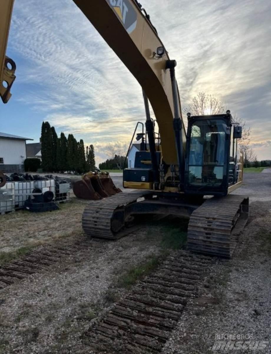 CAT 329EL Vikšriniai ekskavatoriai