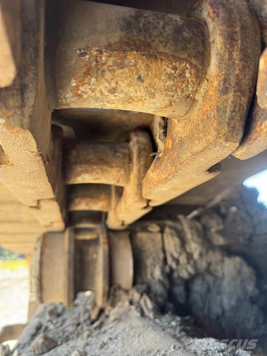 CAT 329EL Vikšriniai ekskavatoriai