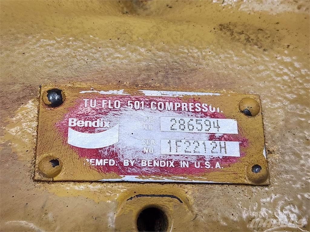 CAT 3306 Transportas - Kita