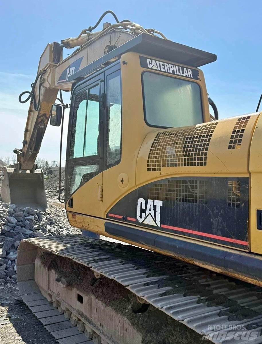 CAT 330C Vikšriniai ekskavatoriai
