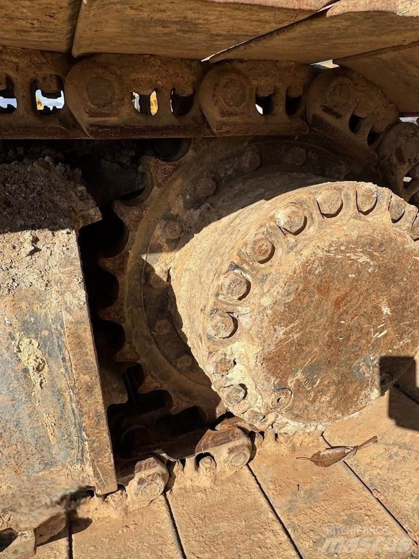 CAT 330CL Vikšriniai ekskavatoriai