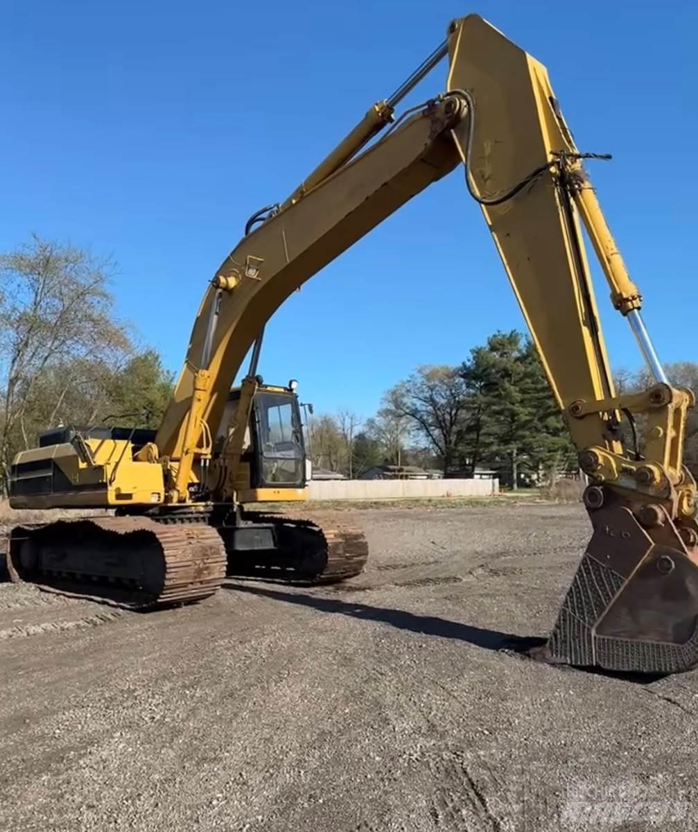 CAT 330L Vikšriniai ekskavatoriai