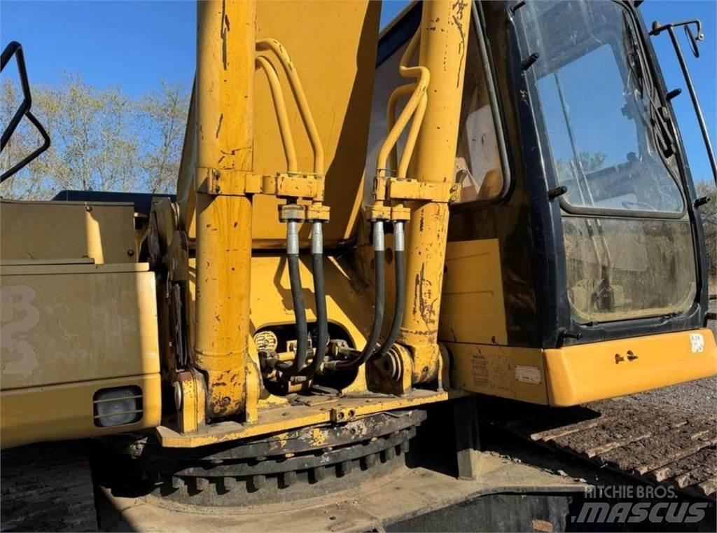 CAT 330L Vikšriniai ekskavatoriai