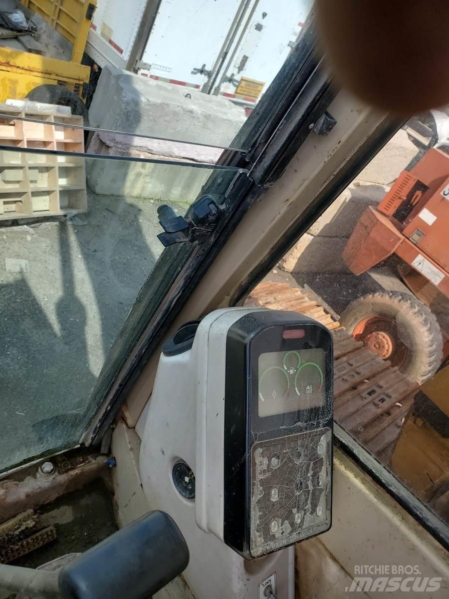 CAT 350L Vikšriniai ekskavatoriai