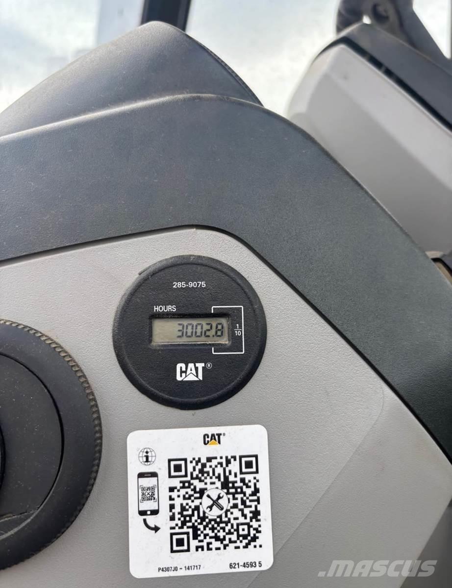 CAT 420E Ekskavatoriniai krautuvai