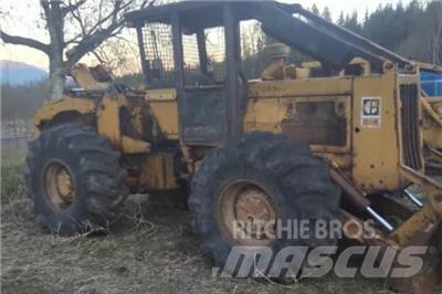 CAT 518 Skiedrovežiai