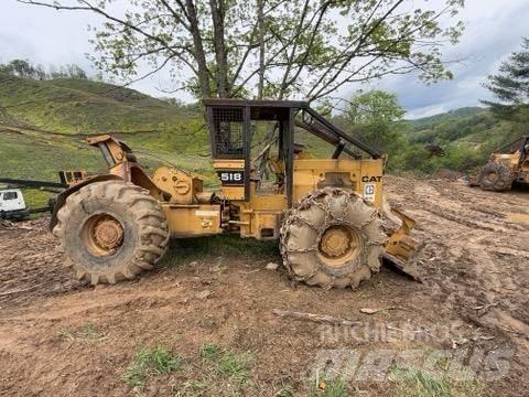 CAT 518 Skiedrovežiai