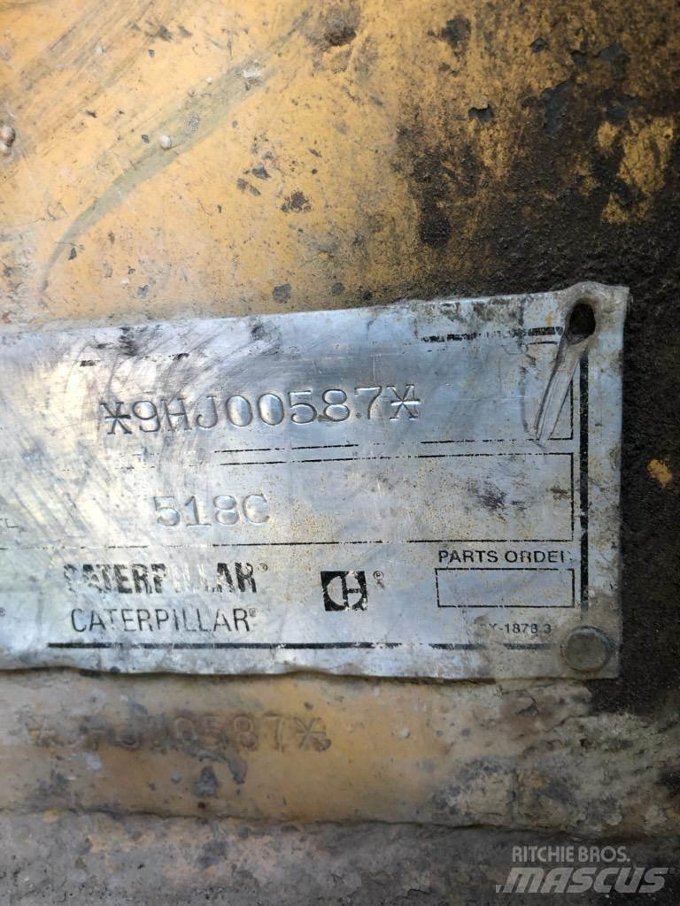 CAT 518C Skiedrovežiai