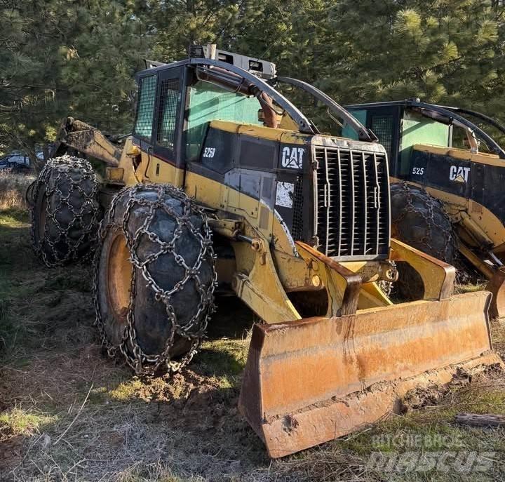 CAT 525C Skiedrovežiai