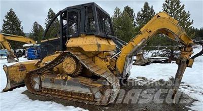CAT 527 Skiedrovežiai