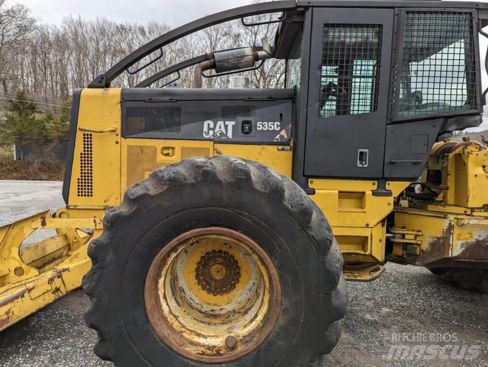 CAT 535C Skiedrovežiai
