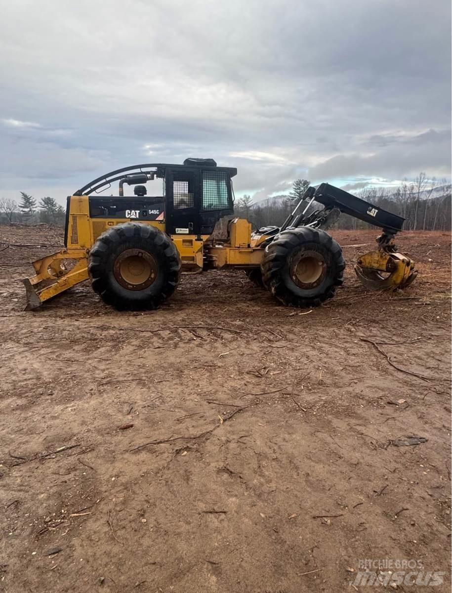 CAT 545C Naudoti ratiniai krautuvai
