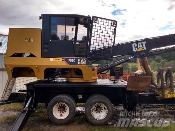 CAT 559C Strėliniai krautuvai