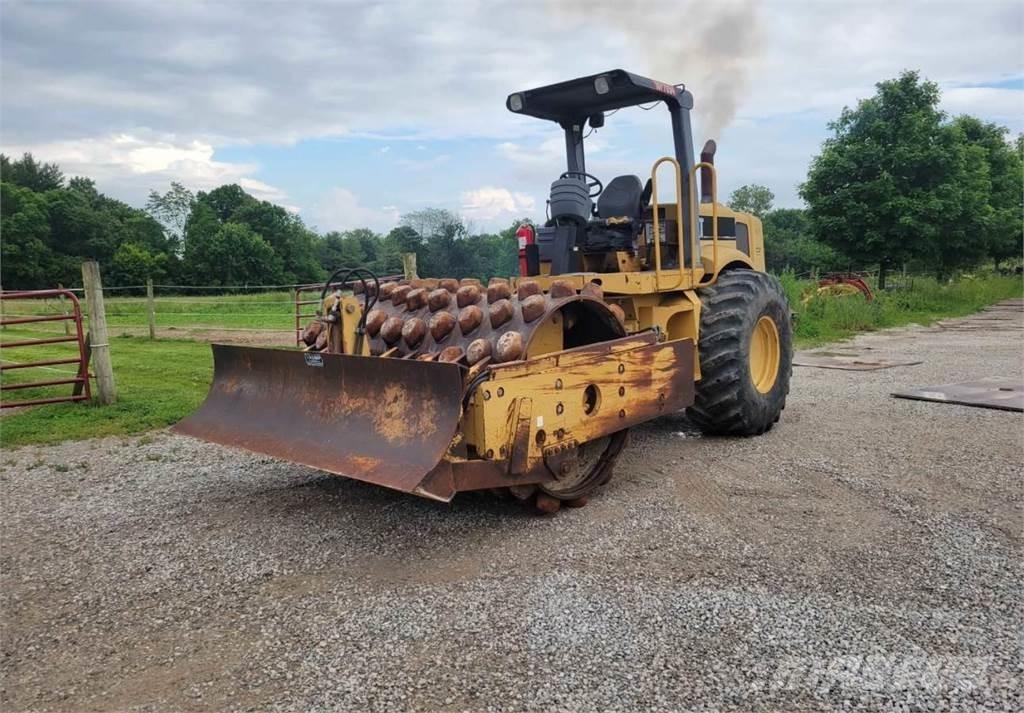 CAT 563C Gruntiniai volai