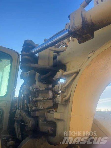 CAT 627B Frezos