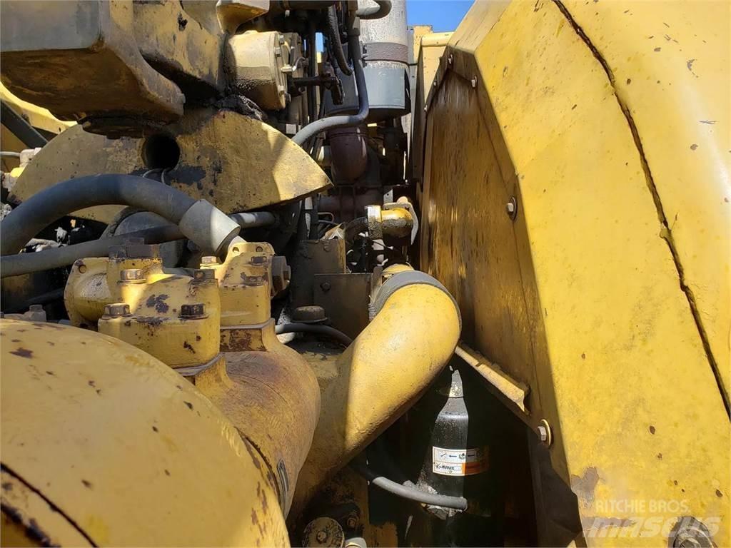 CAT 631D Frezos