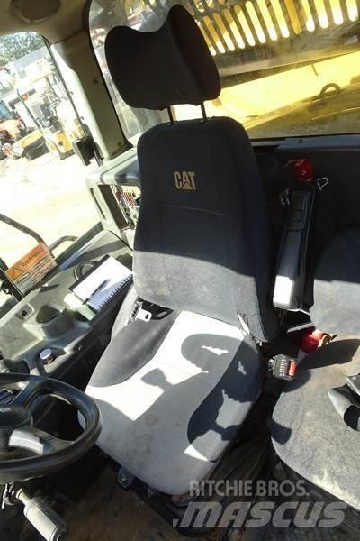 CAT 730 Karjeriniai savivarčiai