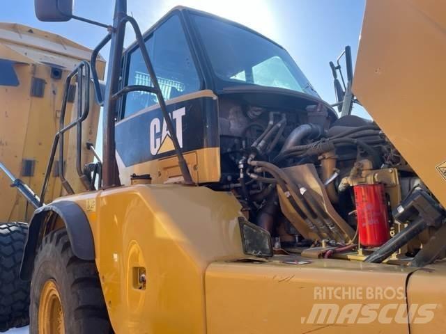 CAT 730 Karjeriniai savivarčiai