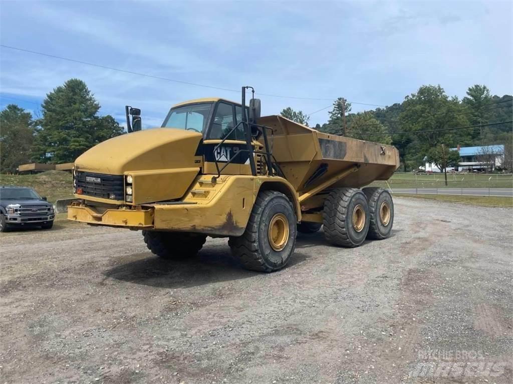 CAT 740 Karjeriniai savivarčiai