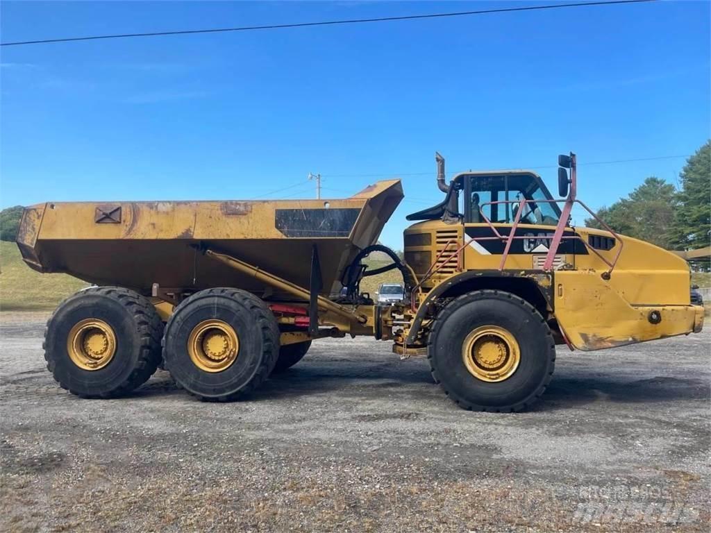 CAT 740 Karjeriniai savivarčiai