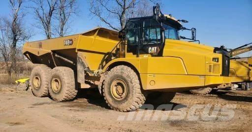 CAT 740GC Karjeriniai savivarčiai