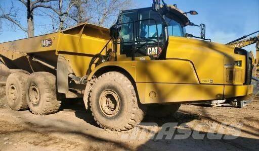 CAT 740GC Karjeriniai savivarčiai