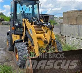 CAT 904H Naudoti ratiniai krautuvai